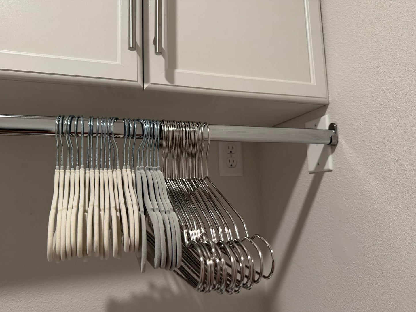 Modern Aluminum Closet Rod Kit – Seamless Oval  Design with End Supports